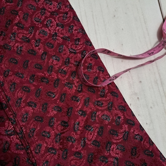 Red Paisley Scarf Handmade - Picture 7 of 7